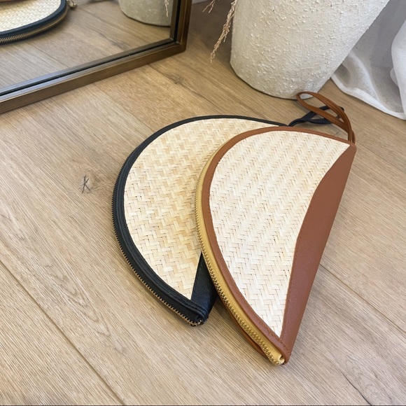 MRSALLIEXO— SOLD OUT - Picture 8 of 8